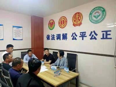 賀州工會創(chuàng)新打造“一小時(shí)法律服務(wù)圈” 讓法律咨詢觸手可及
